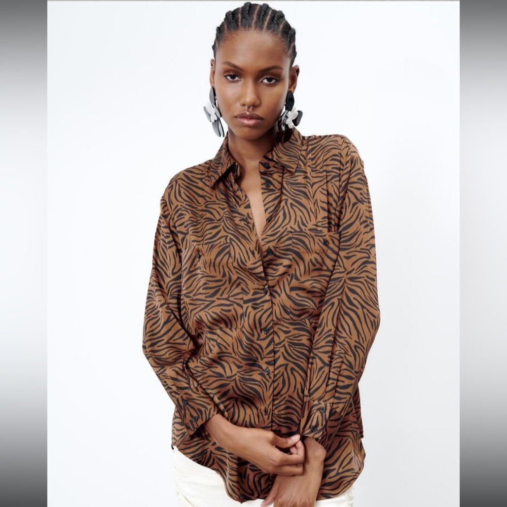 ZARA SATIN TIGER BLOUSE SIZE M